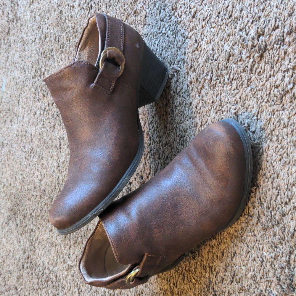 SOUL Naturalizer Candie Brown Vegan Leather Ankle Boots 8